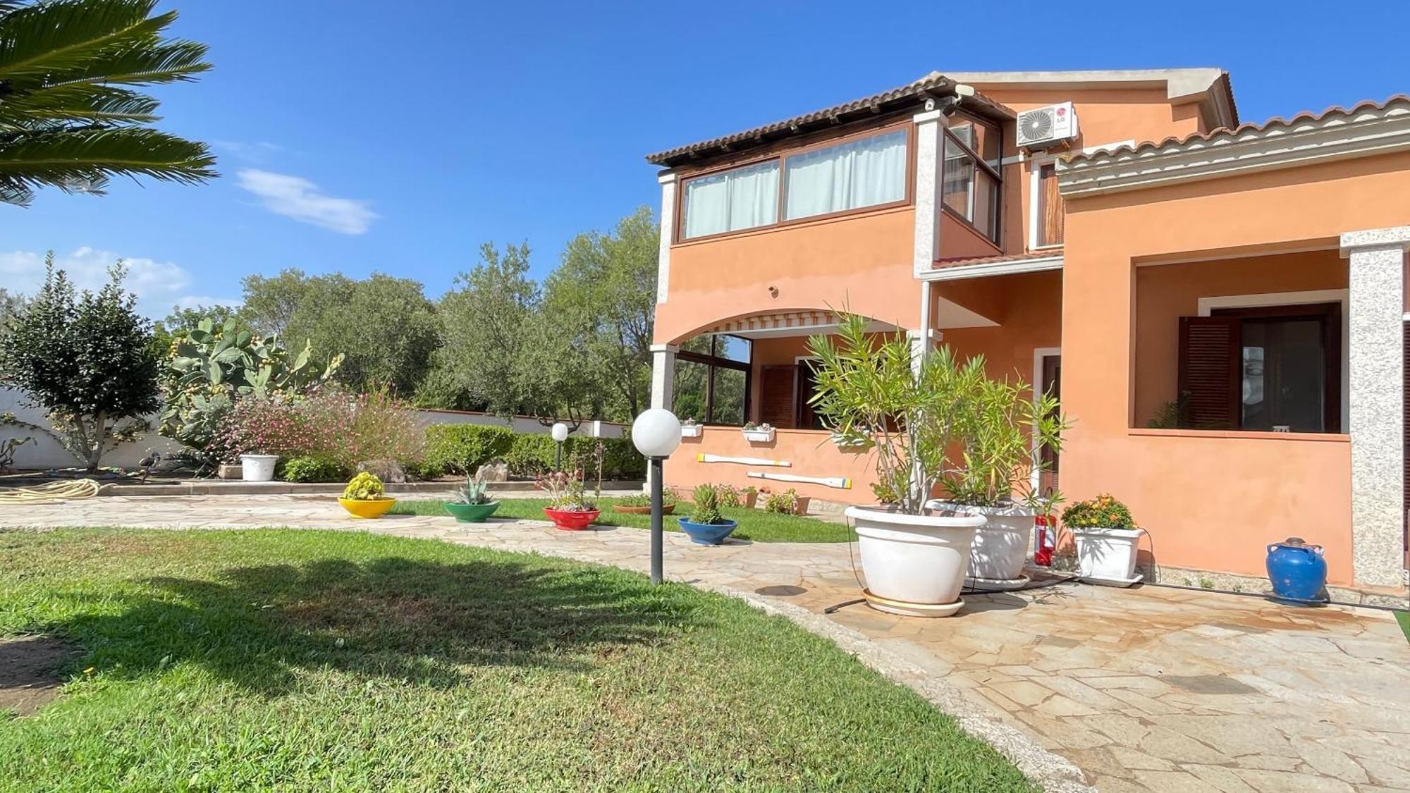 Sardegna - Villa Mirto & Flowers Olbia Buitenkant foto
