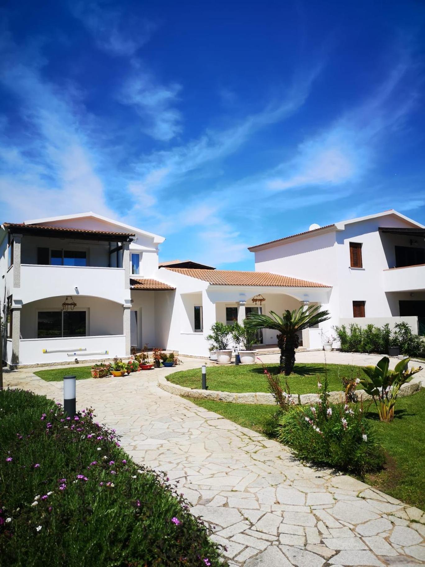 Sardegna - Villa Mirto & Flowers Olbia Buitenkant foto